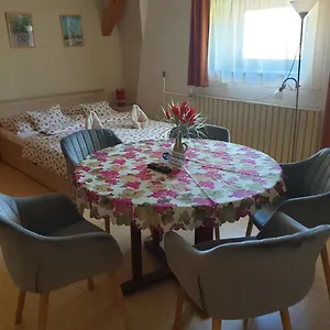 Apartman Vécsey Apartman, Eger
