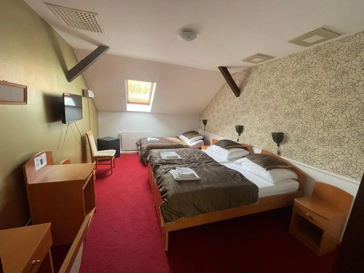 Hotel Minaret&Etterem Eger